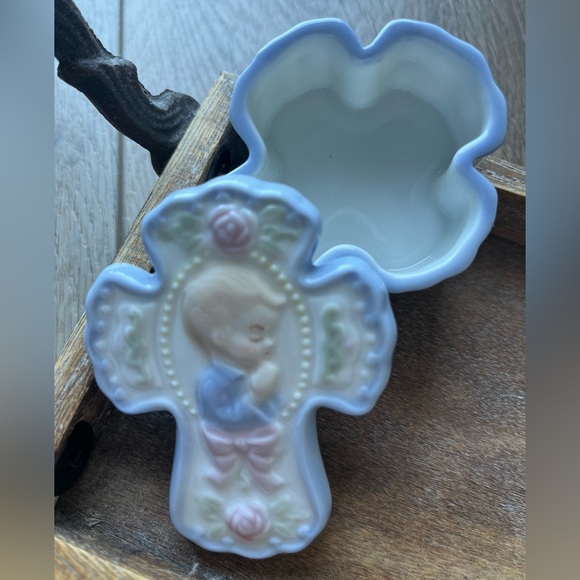Baptism/Communion Set (3) Favors - Picture 2 of 13